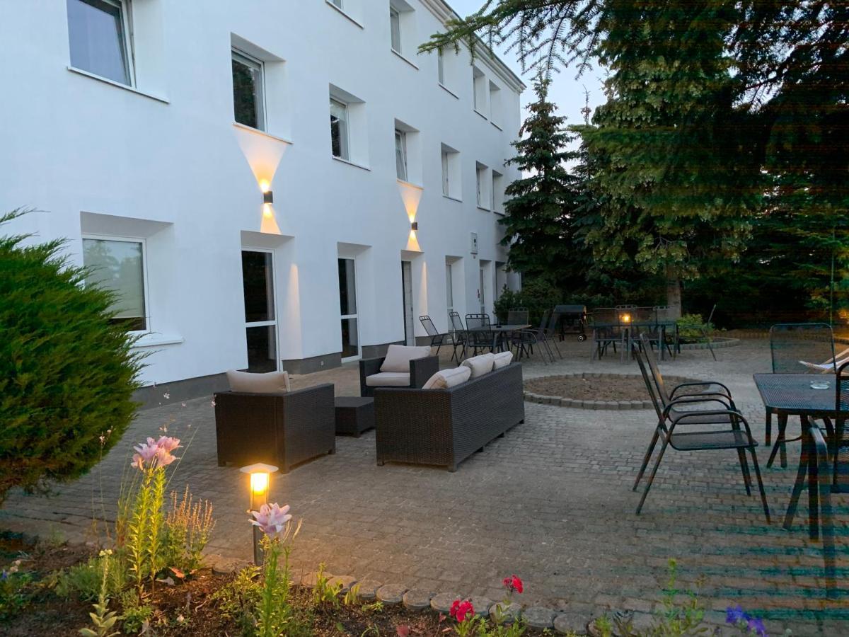 Bell'S Hotel Konstantynów Łódzki Exterior foto